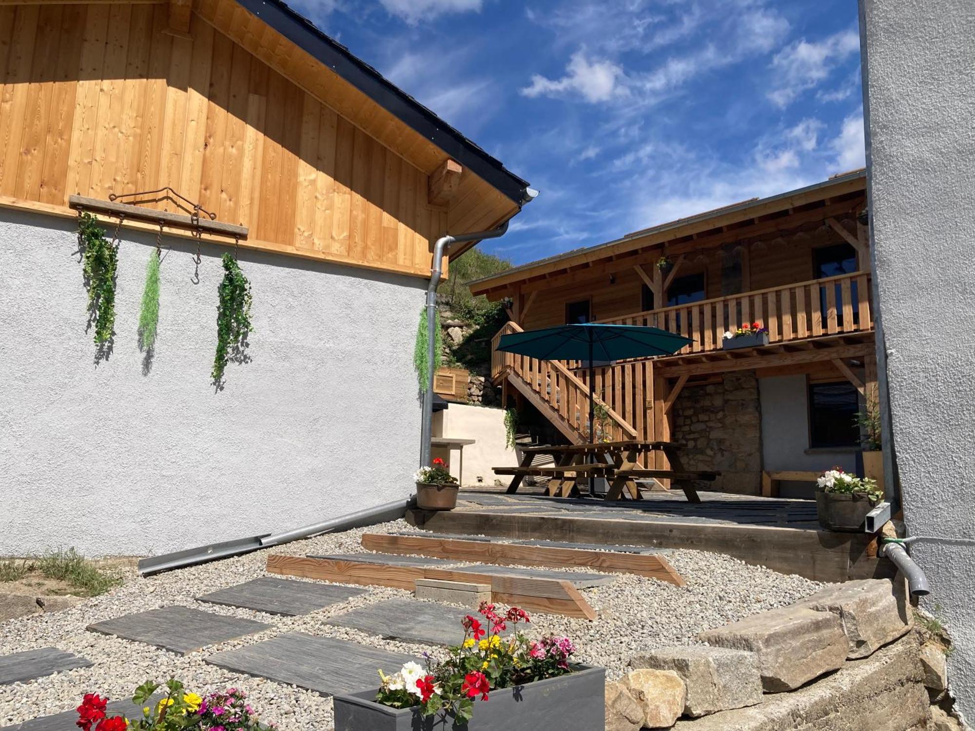 Studio Canellito Le Clos Des Ours Matemale Dış mekan fotoğraf